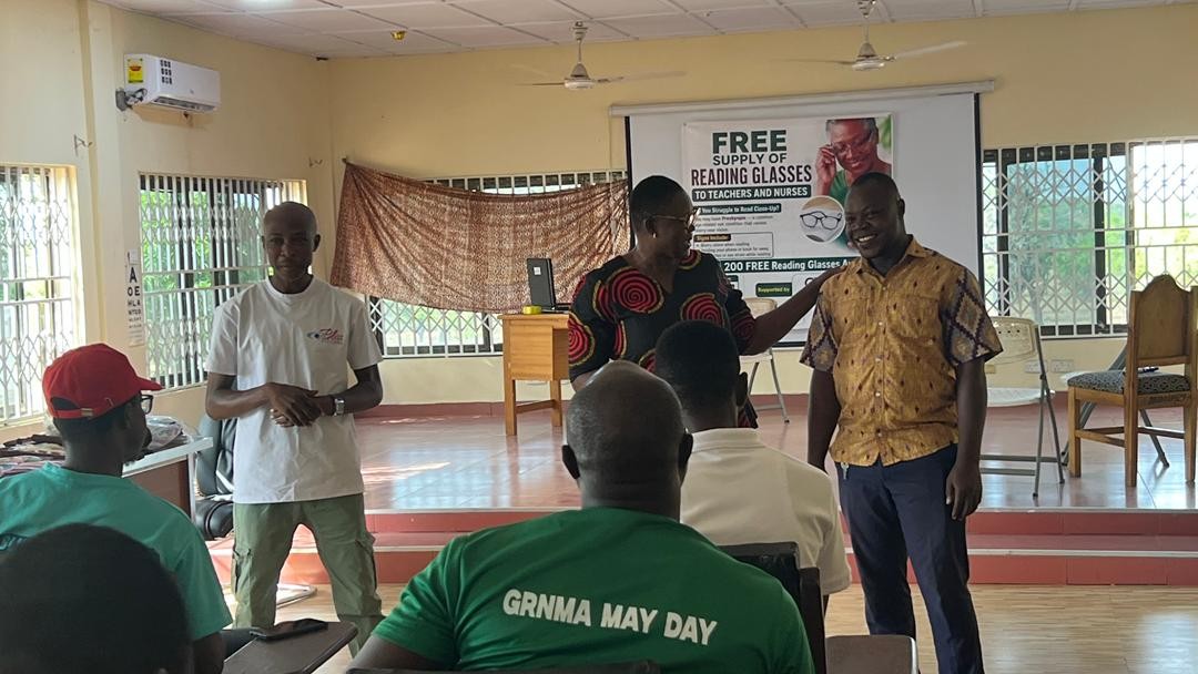 Reading glasses being distributed to programme beneficiaries